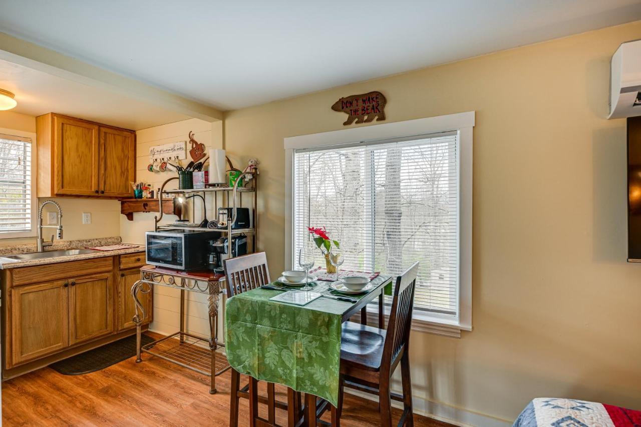 Pet-Friendly Vacation Rental Cabin In Whittier Exteriör bild