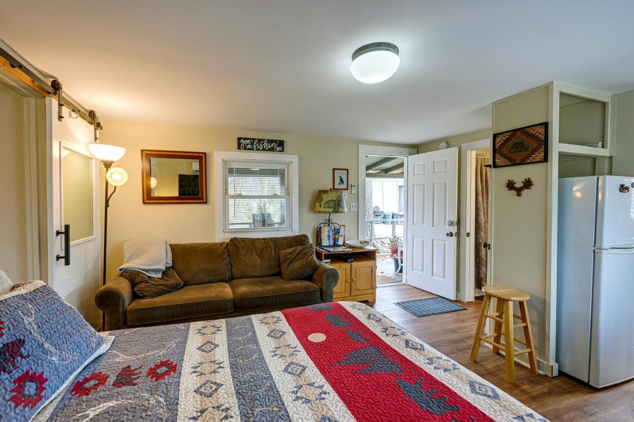 Pet-Friendly Vacation Rental Cabin In Whittier Exteriör bild