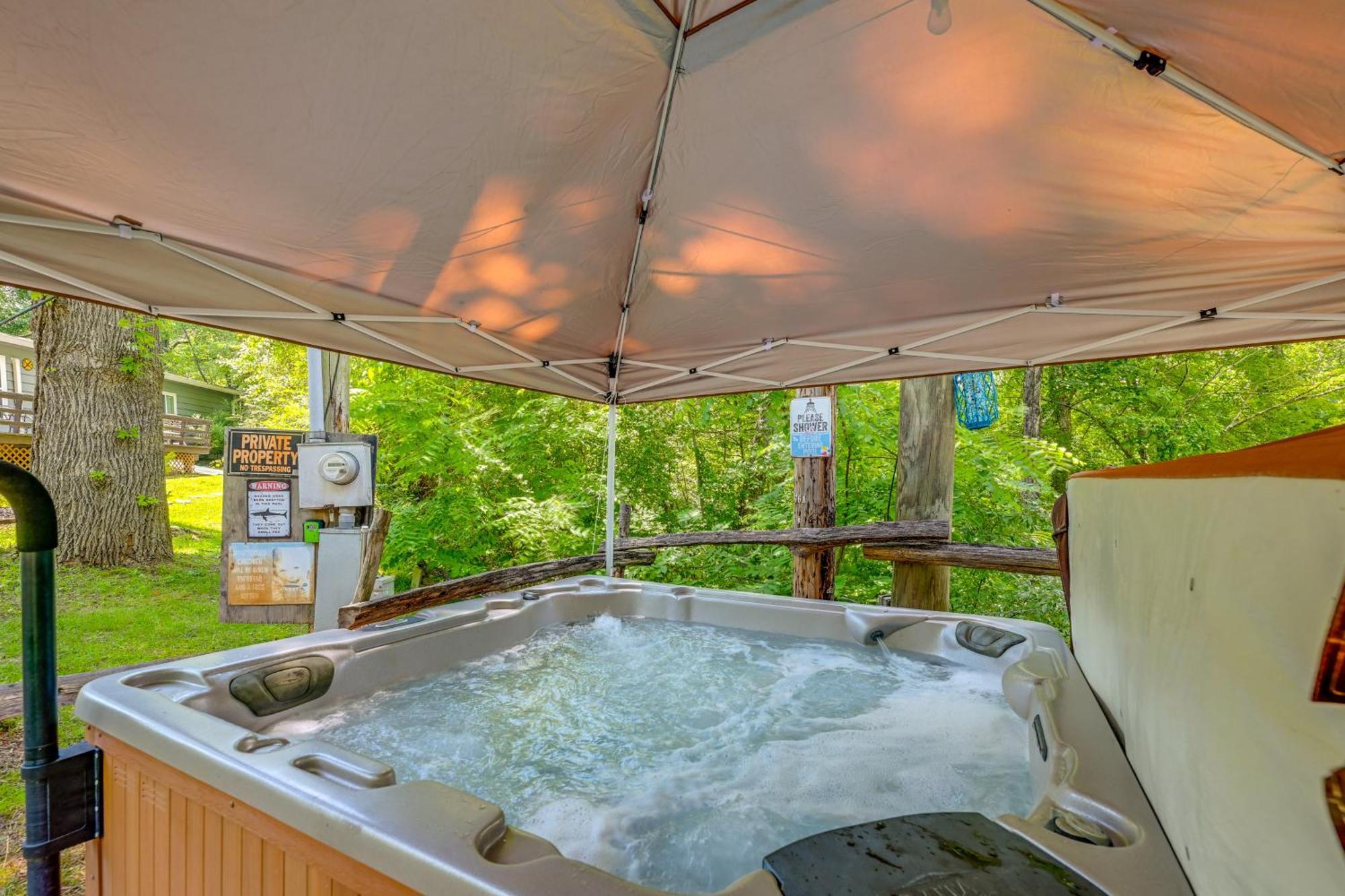 Pet-Friendly Vacation Rental Cabin In Whittier Exteriör bild
