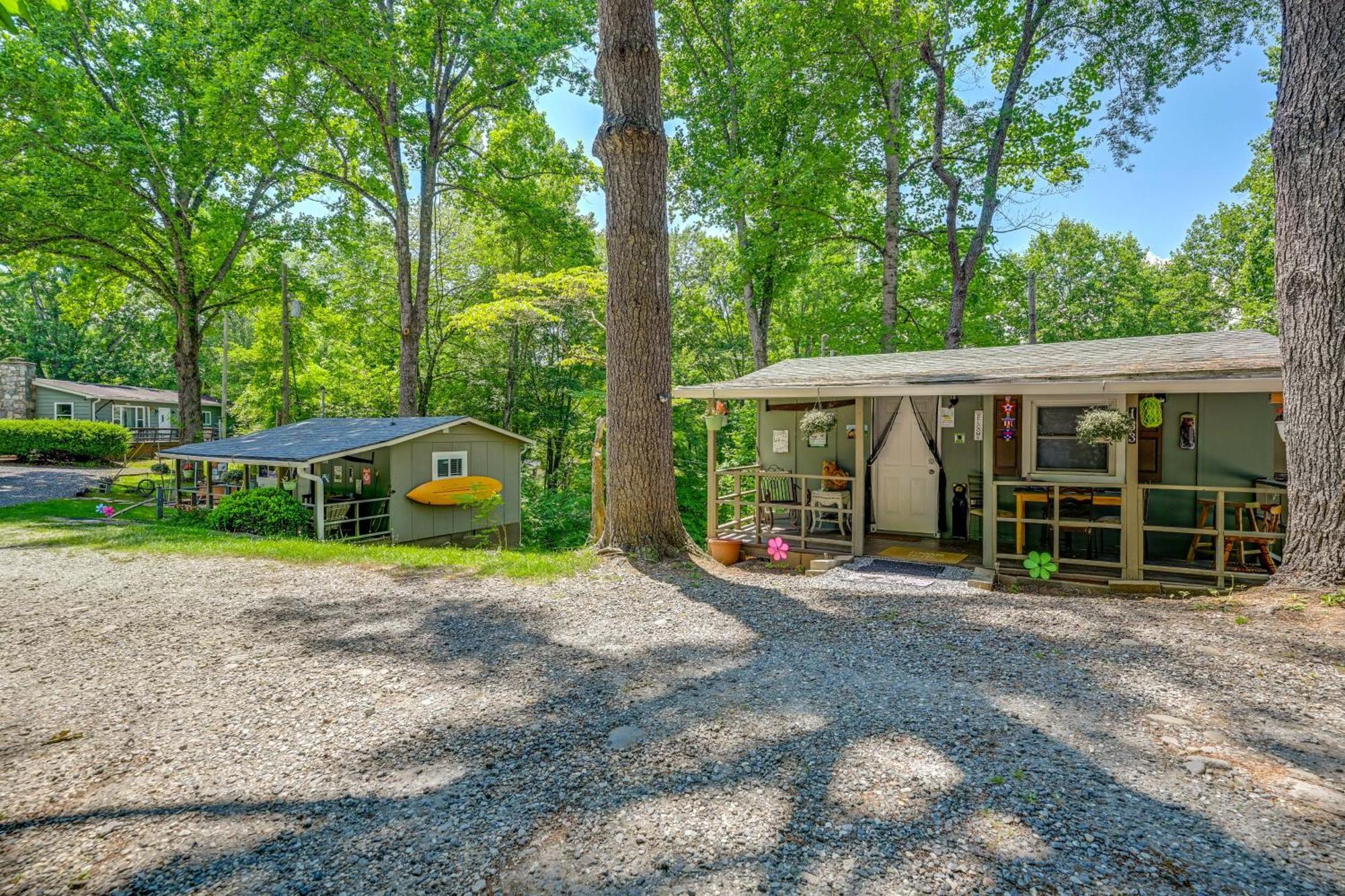 Pet-Friendly Vacation Rental Cabin In Whittier Exteriör bild